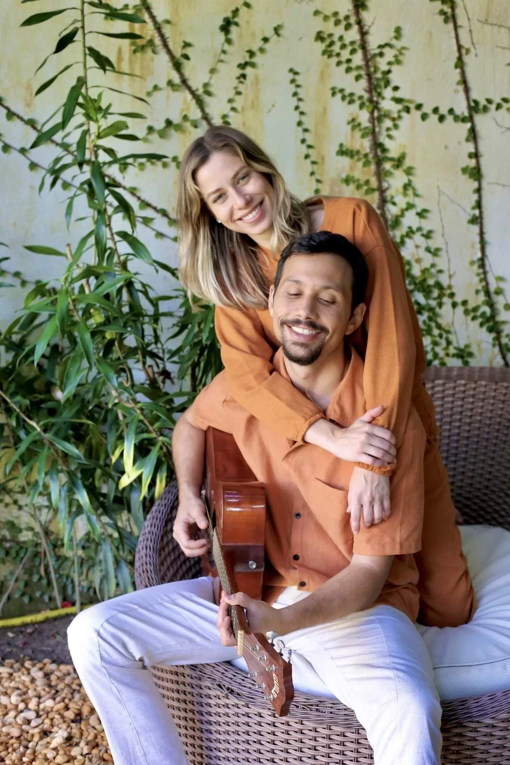 Dudalu une Batooke Native, Badaion e Ogrow Beats em EP