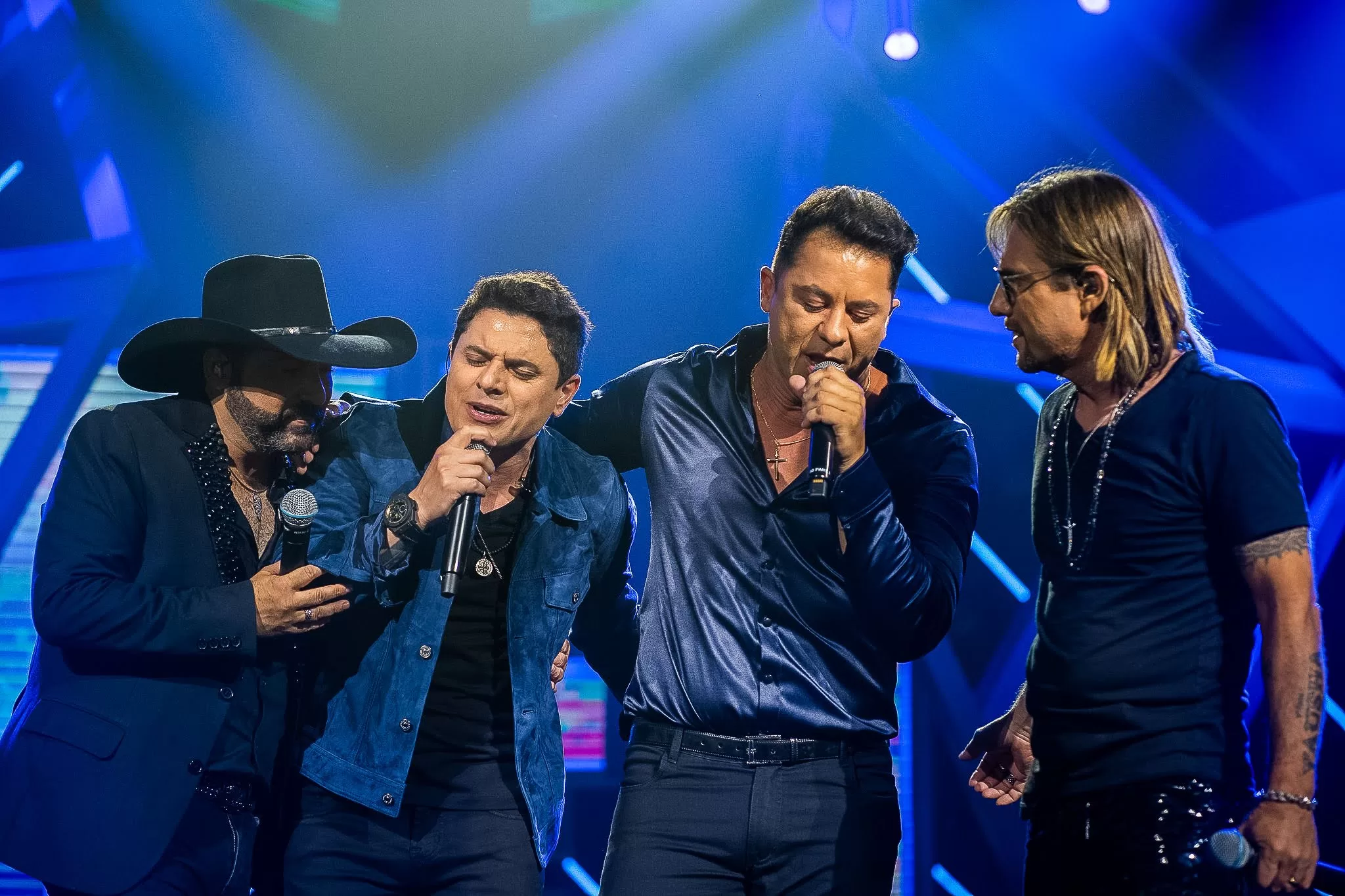 Hugo Pena & Gabriel  participam do novo álbum de Edson & Hudson