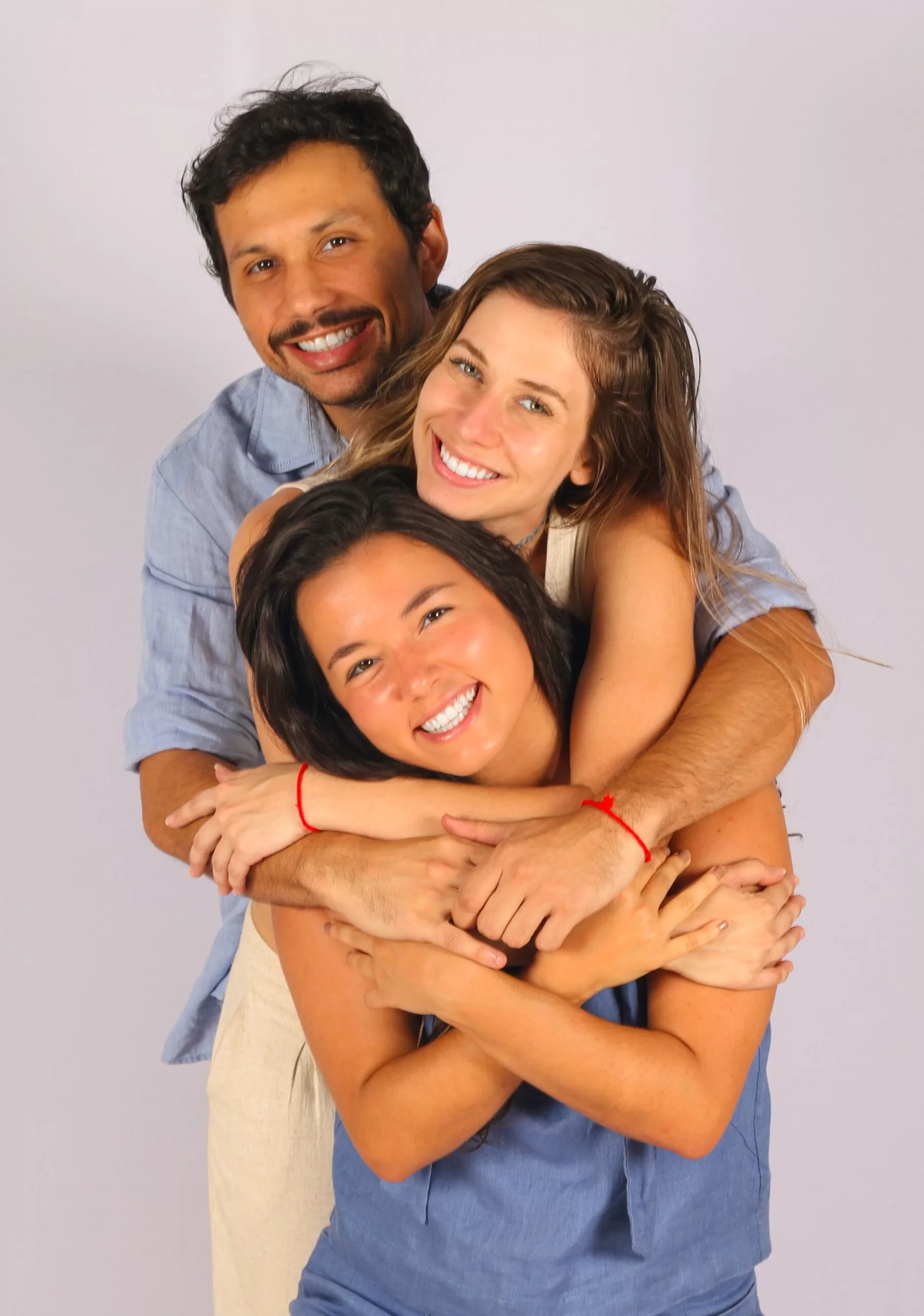 “Abraço Apertado”: Dudalu e Helena Crespo lançam doce parceria