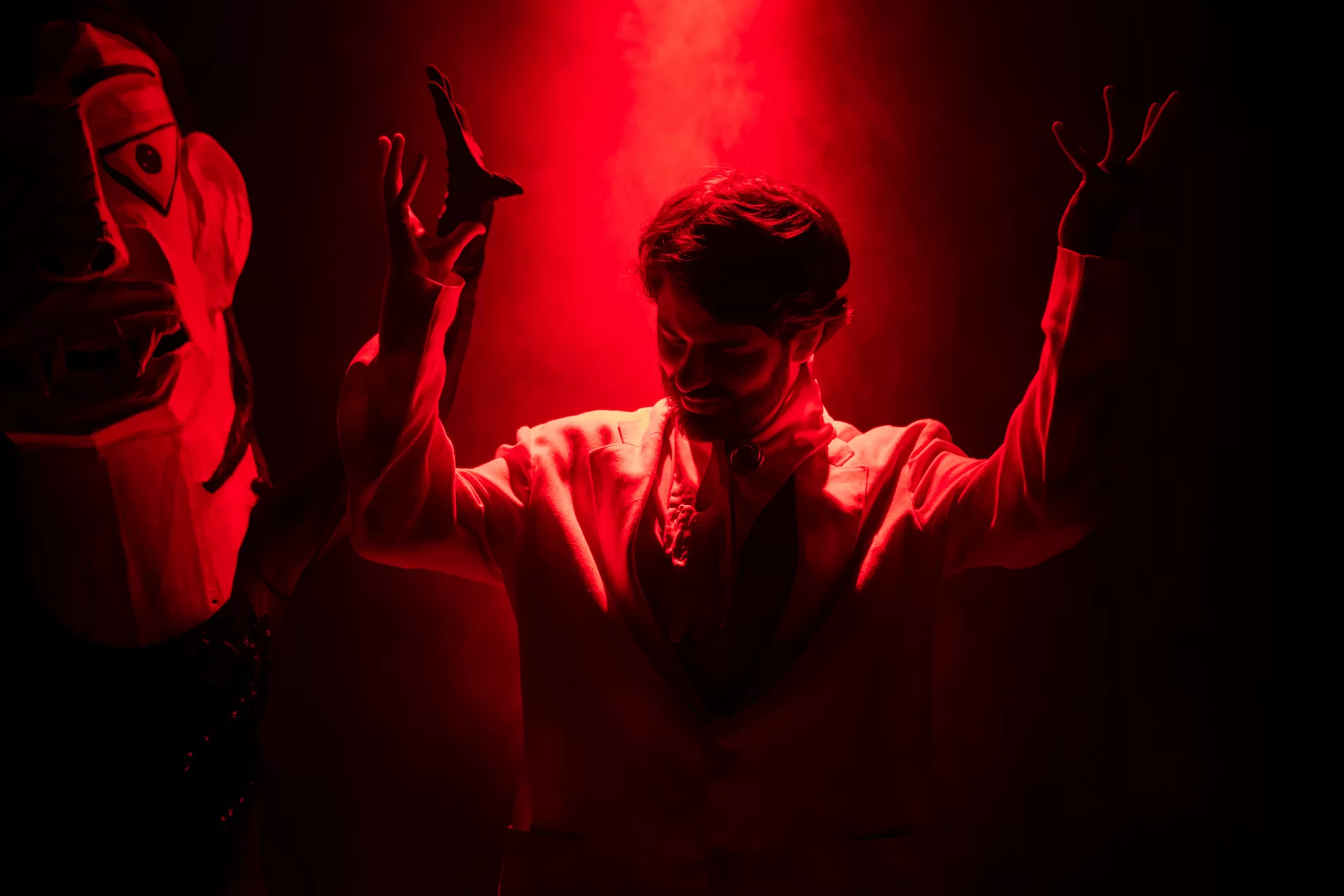 Unindo rock e experimentaçao, Magnífica Máquina Maldita celebra o clipe e single “Carranca” 