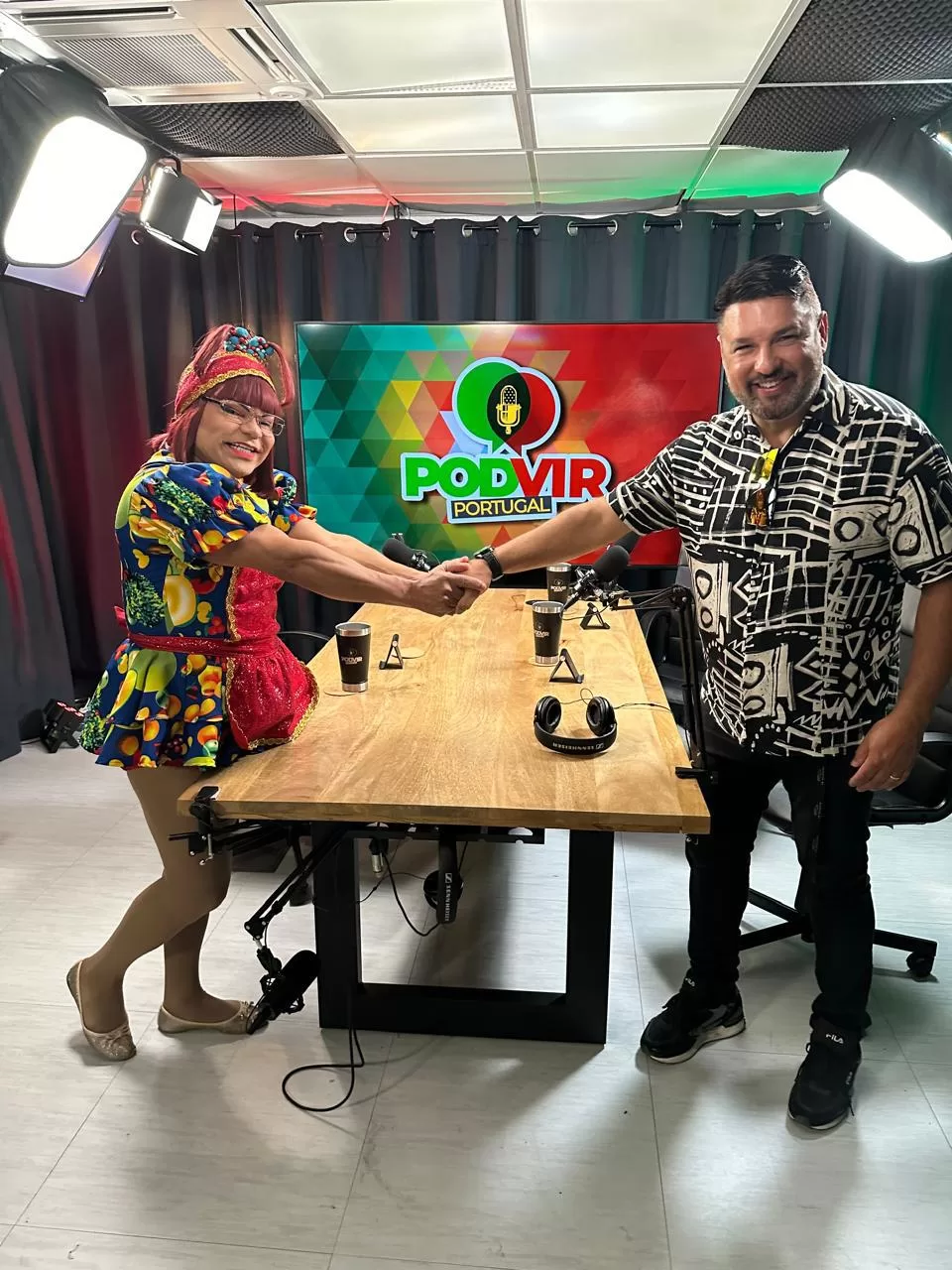 Ator Pernambucano Jeison Wallace se prepara para gravar audiovisual de humor em Portugal