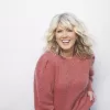 Conheça Natalie Grant, multipremiada artista americana que gravou faixa em português para o Brasil