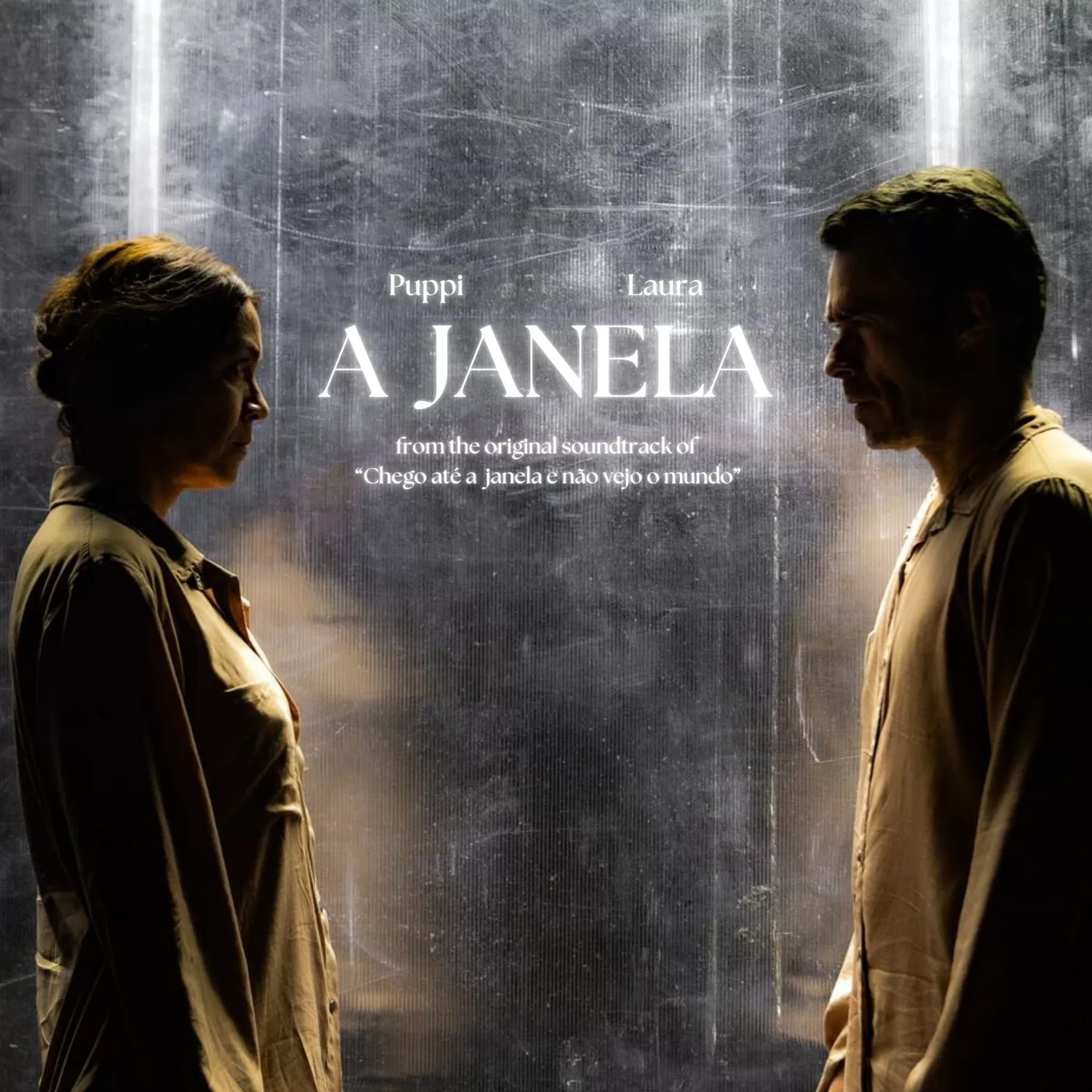 Puppi e Laura de Castro criam jornada sensorial no single “A Janela”