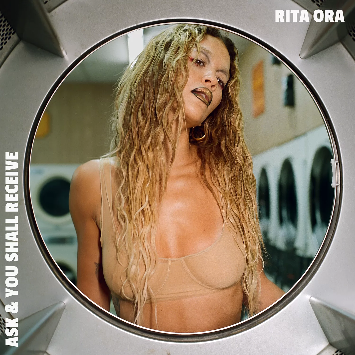 Rita Ora lança novo single “Ask and You Shall Receive”