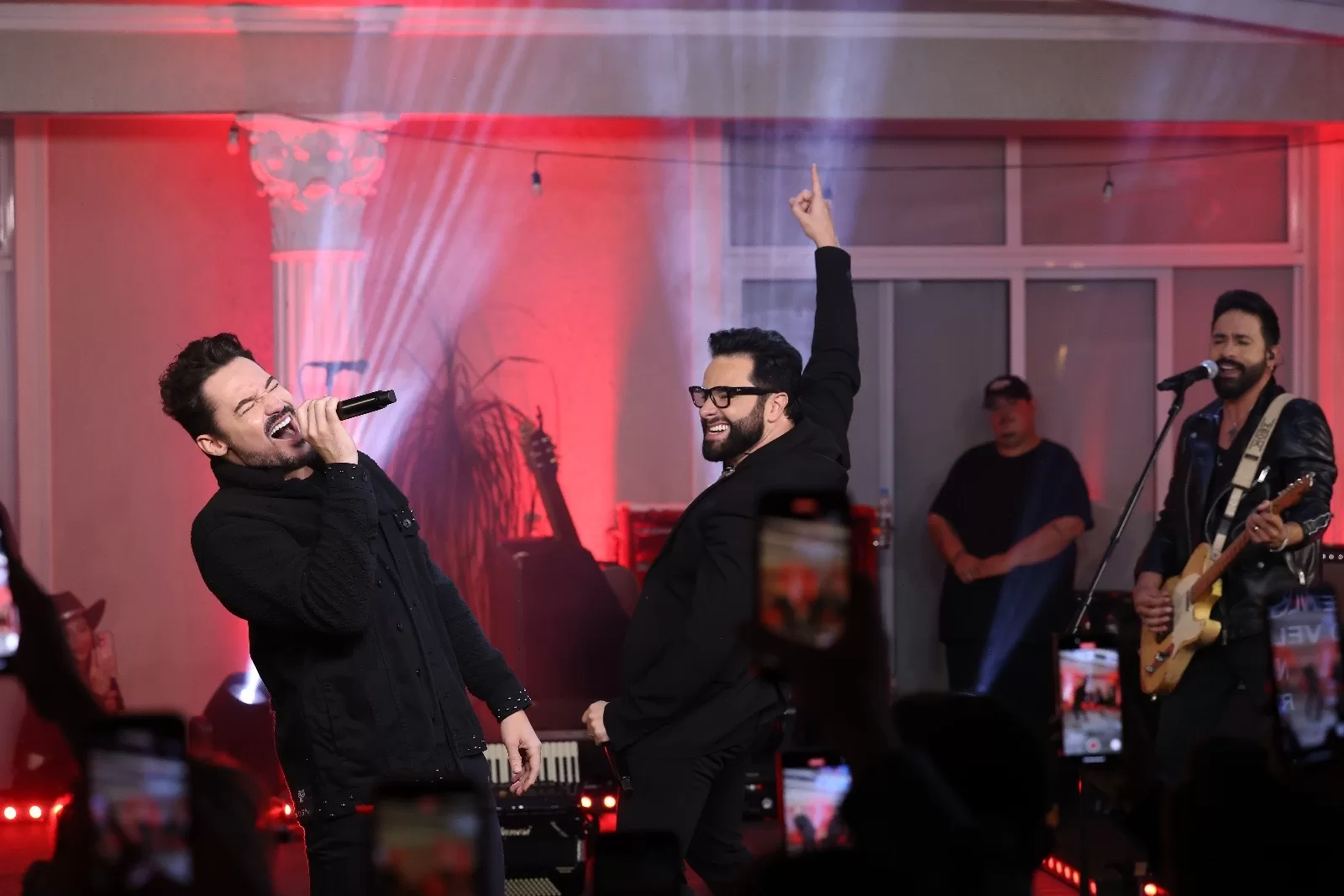 Rick & Nogueira gravam super DVD em São Paulo com participações de  Fernando Zor, Bruno Rosa, Traia Veia e Júlia & Rafaela