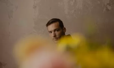 Ben Böhmer se reinventa no álbum Bloom, que une eletrônico e pop alternativo