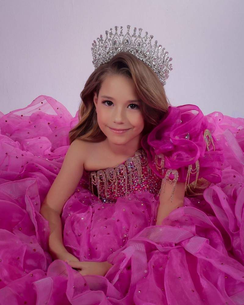 Laura Mancini: A pequena Miss que conquistou Mato Grosso e pretende conquistar o Brasil