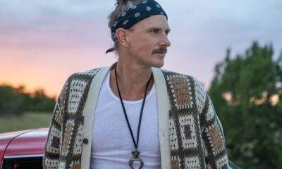 Stars Go Dim lança live session com repertório do álbum Roses