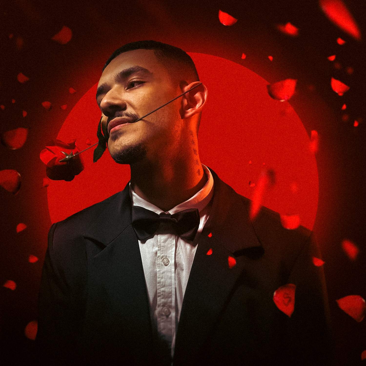 Destro lança o disco Romântico Urbano e dá voz à intensidade  do amor contemporâneo